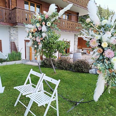 Hotel Chalet Royal ヴェゾナ エクステリア 写真
