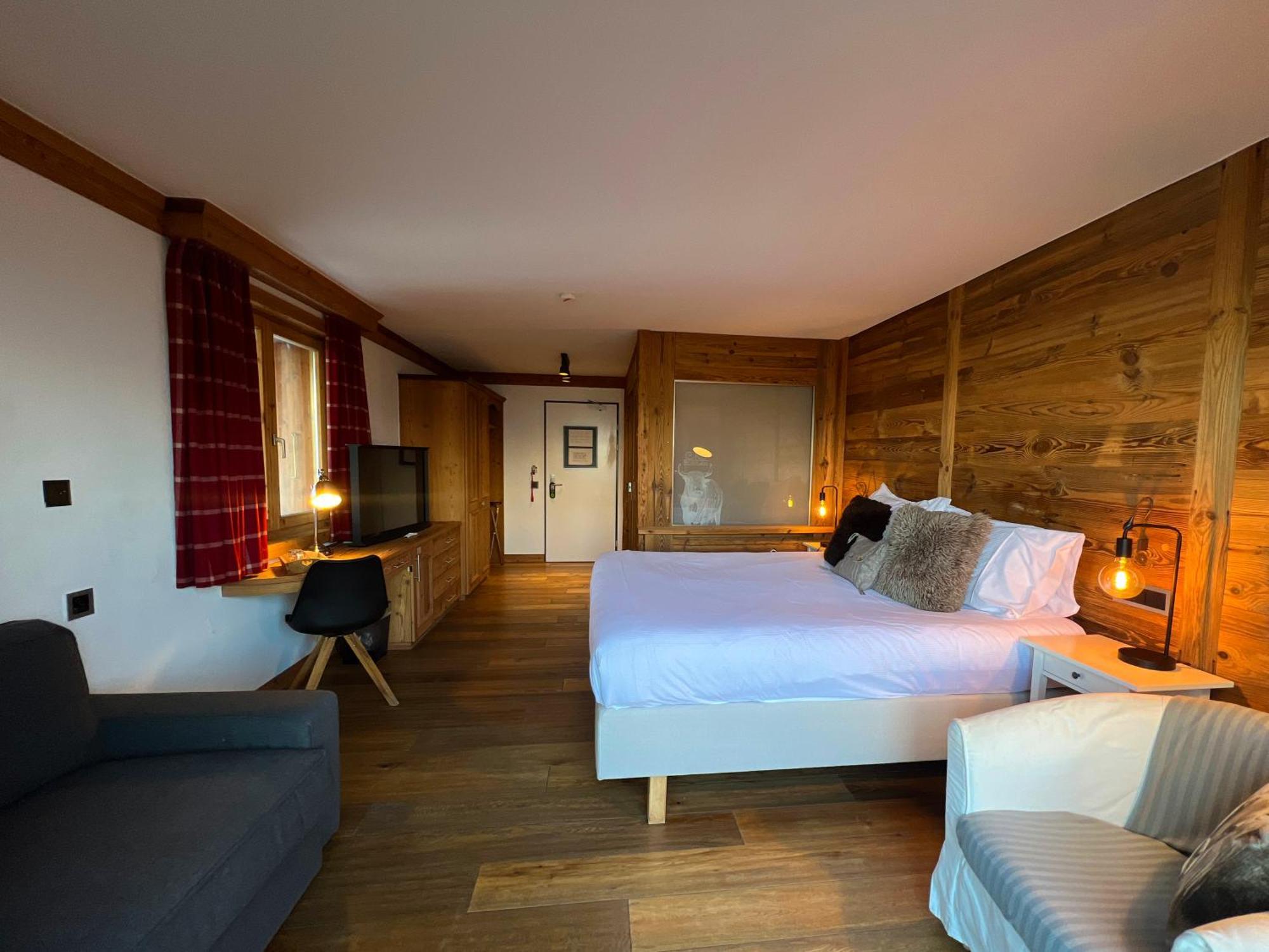 Hotel Chalet Royal ヴェゾナ エクステリア 写真