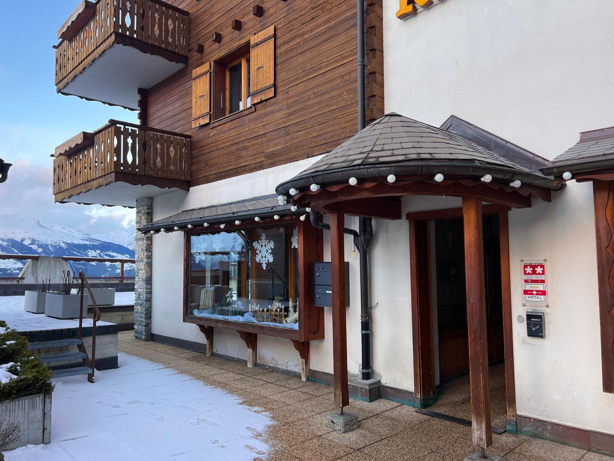 Hotel Chalet Royal ヴェゾナ エクステリア 写真