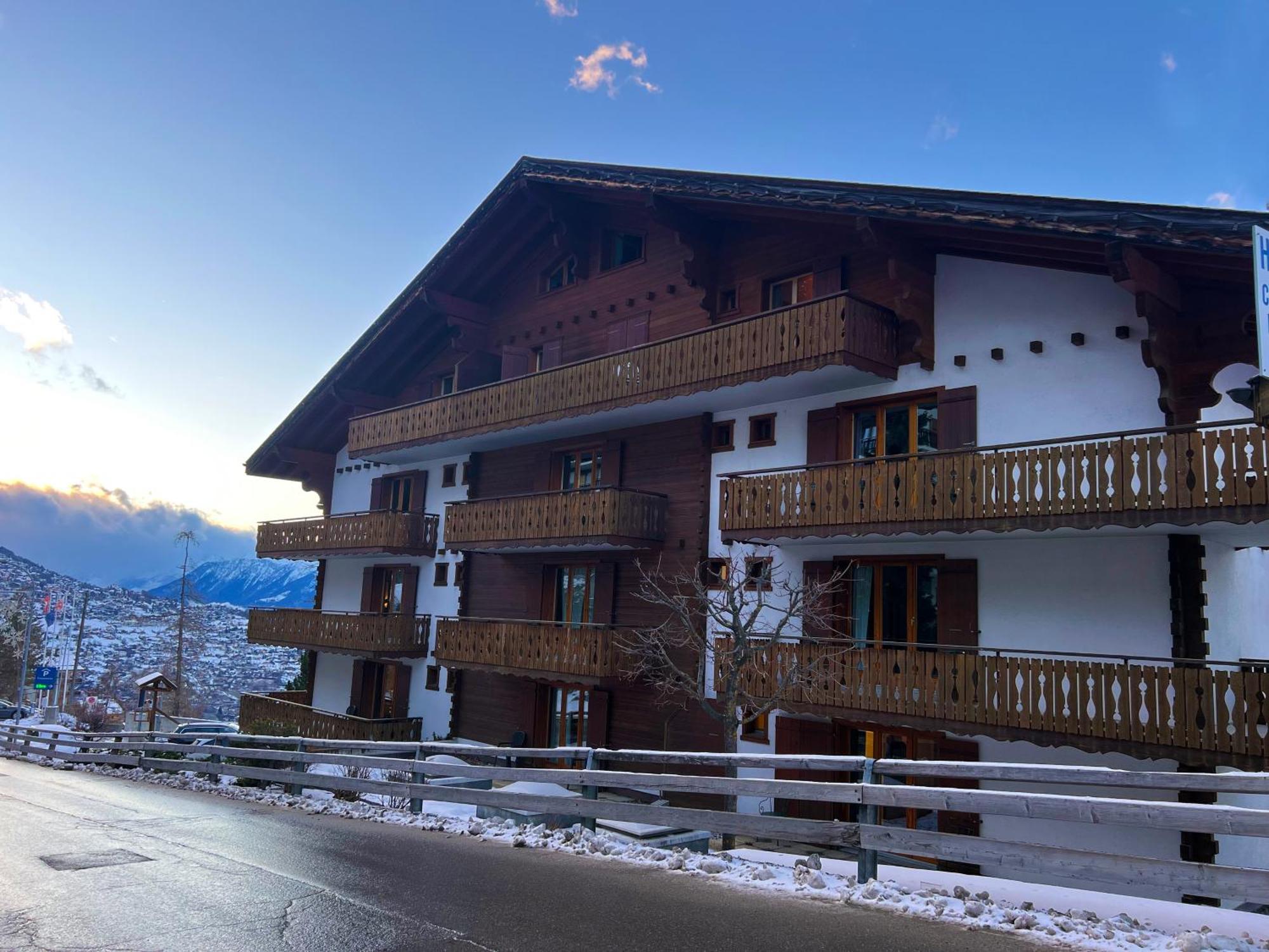Hotel Chalet Royal ヴェゾナ エクステリア 写真